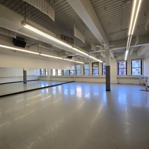 Studio-3